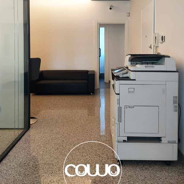 Interno spazio Coworkng a Vanzago (Milano)